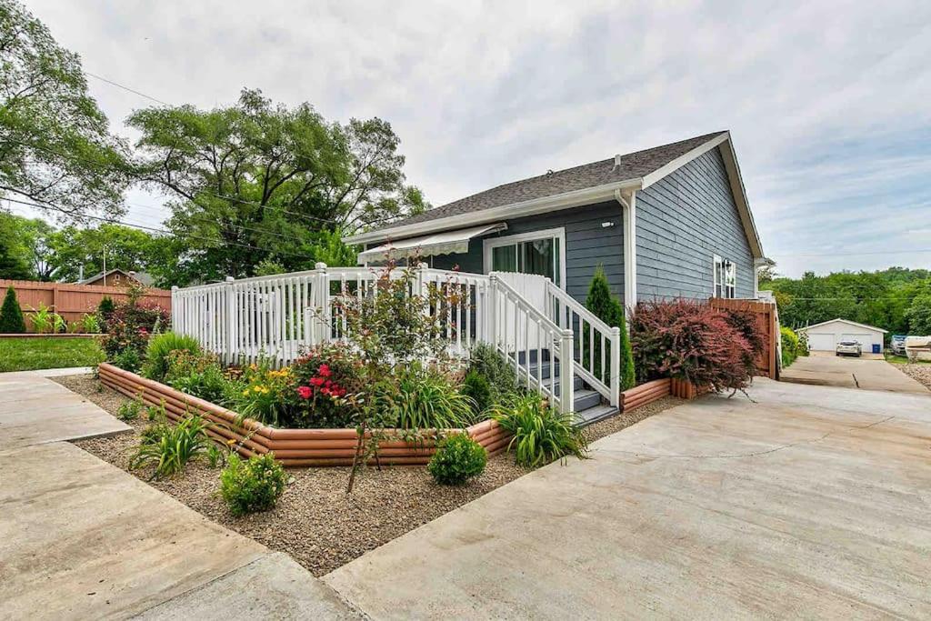 Family Friendly Home Close To Airport And Downtown Des Moines Exterior foto